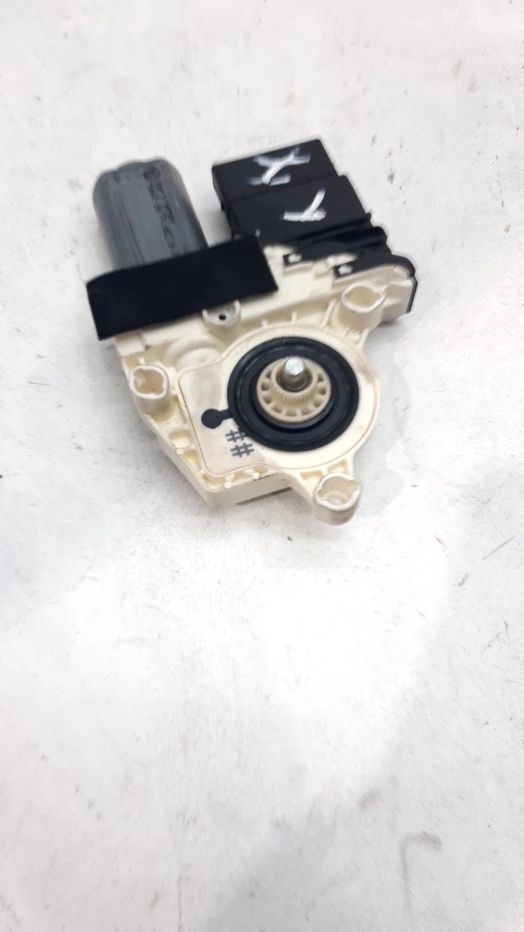 Motor elevalunas trasero izquierdo SEAT TOLEDO (5P2)