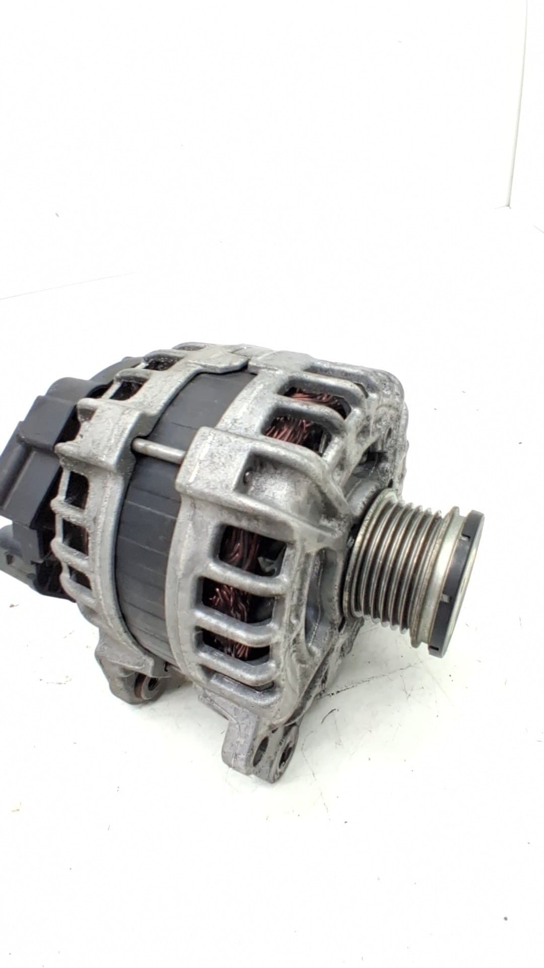 Alternador VOLKSWAGEN POLO (6R1) 3