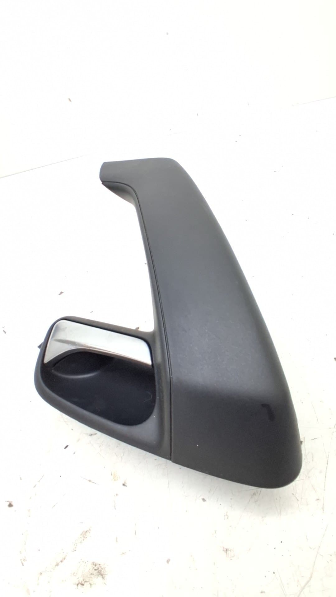 Maneta interior trasera izquierda VOLKSWAGEN POLO (6R1)
