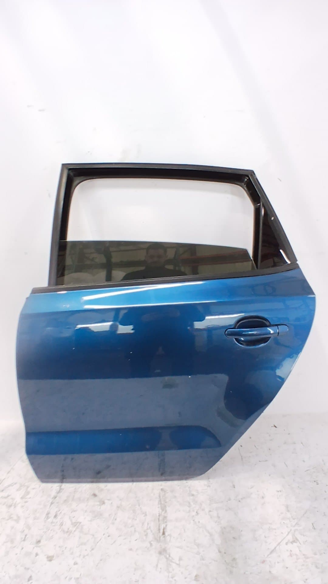 Puerta trasera izquierda VOLKSWAGEN POLO (6R1)