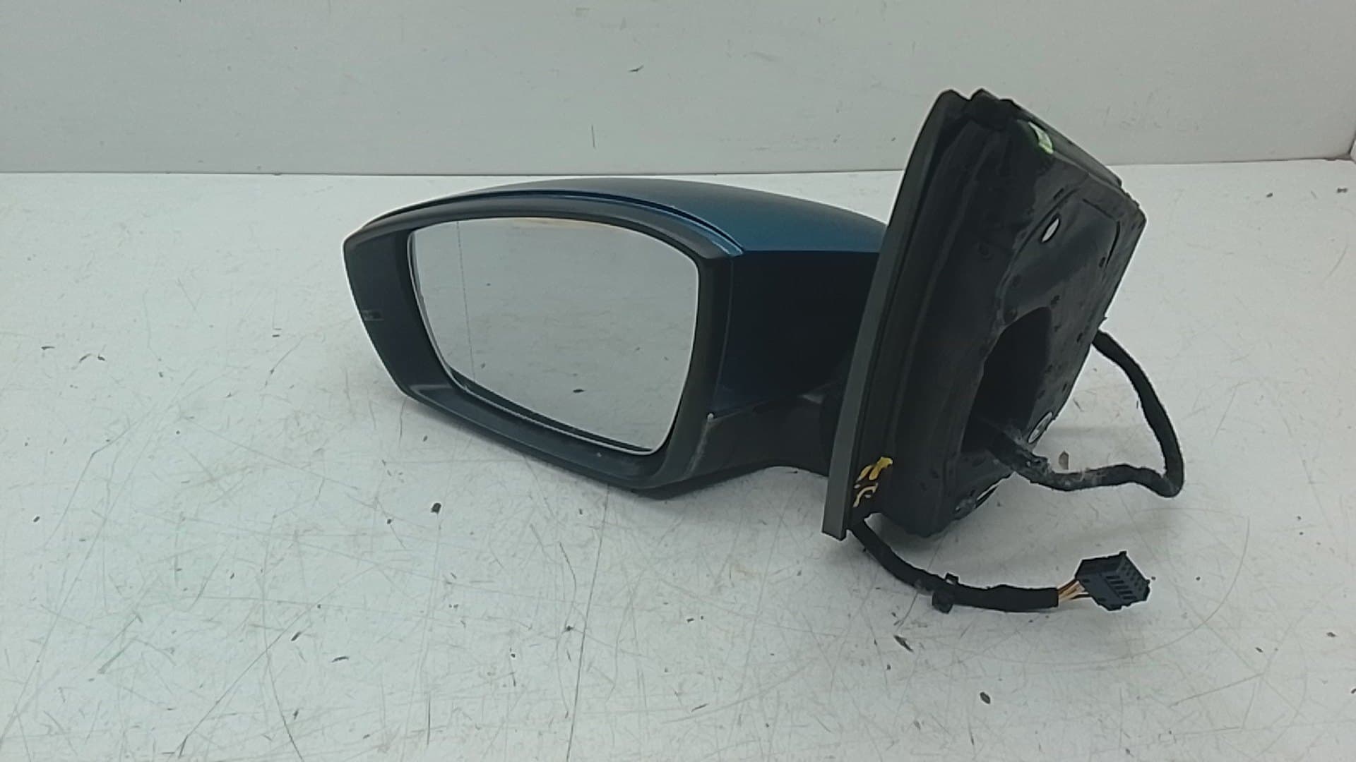 Retrovisor izquierdo VOLKSWAGEN POLO (6R1)