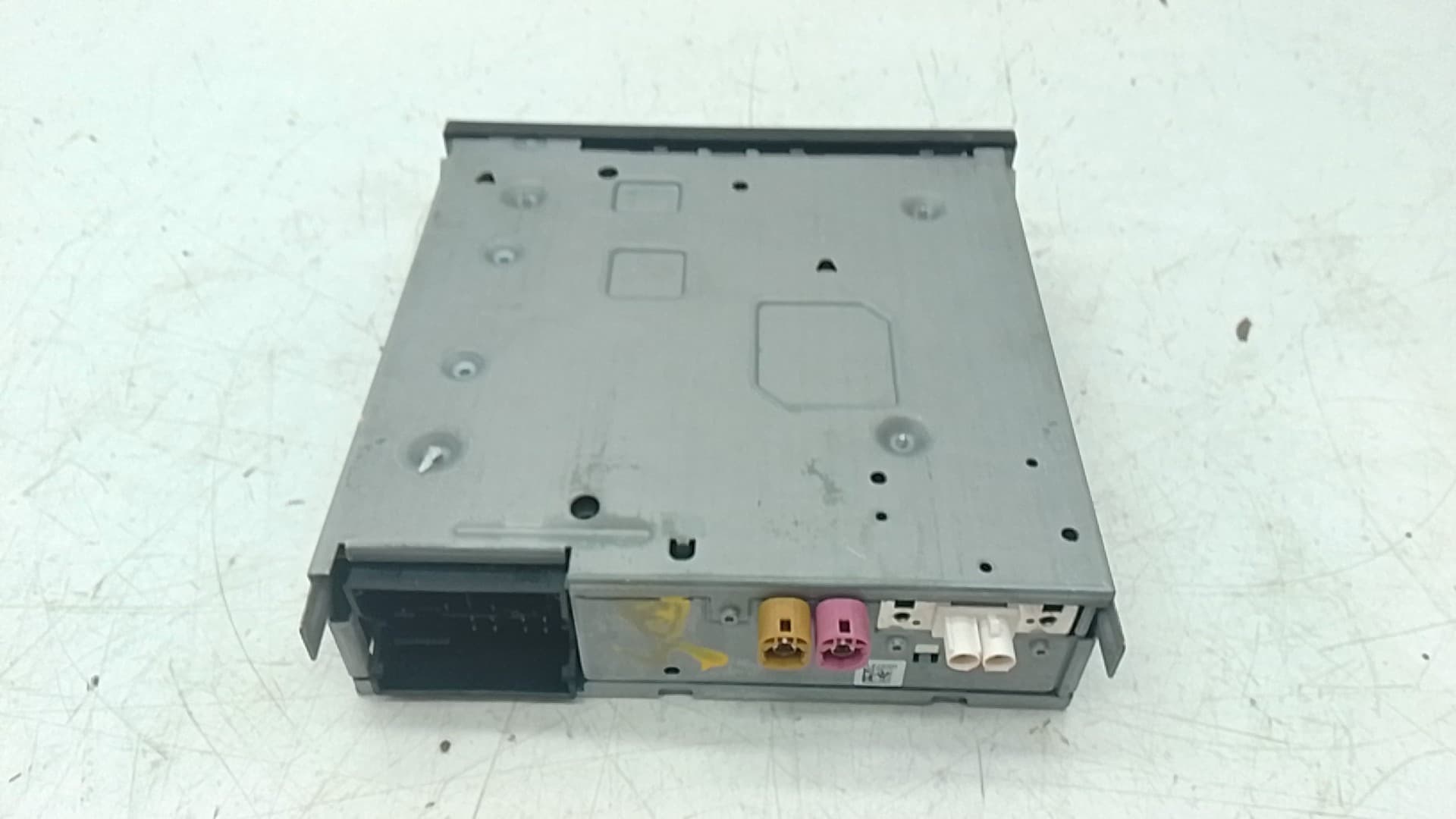 Sistema audio / radio cd VOLKSWAGEN POLO (6R1) 2
