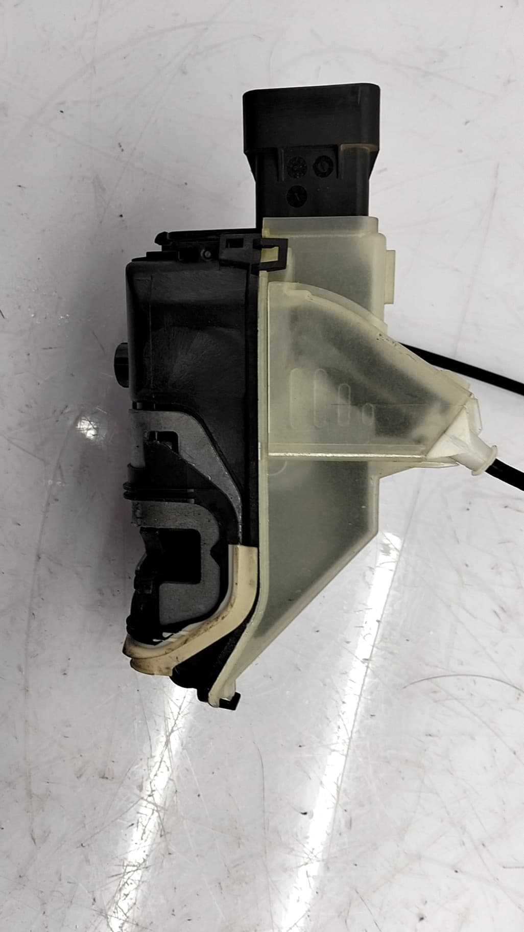 Cerradura puerta delantera derecha PEUGEOT 508 SW I (8E_) 2