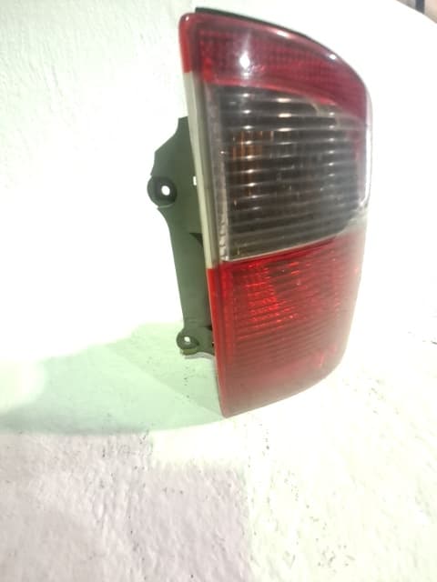 Piloto trasero derecho SAAB 9-5 STATION WAGON (YS3E) 4