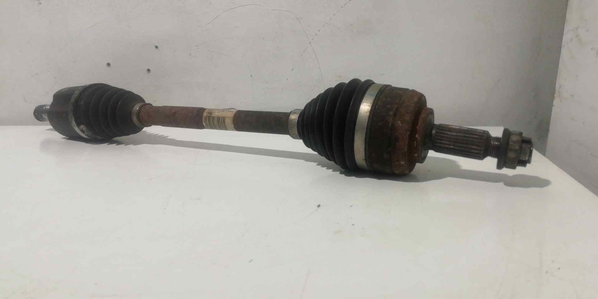 Transmision delantera izquierda RENAULT MEGANE III BERLINA 5 P