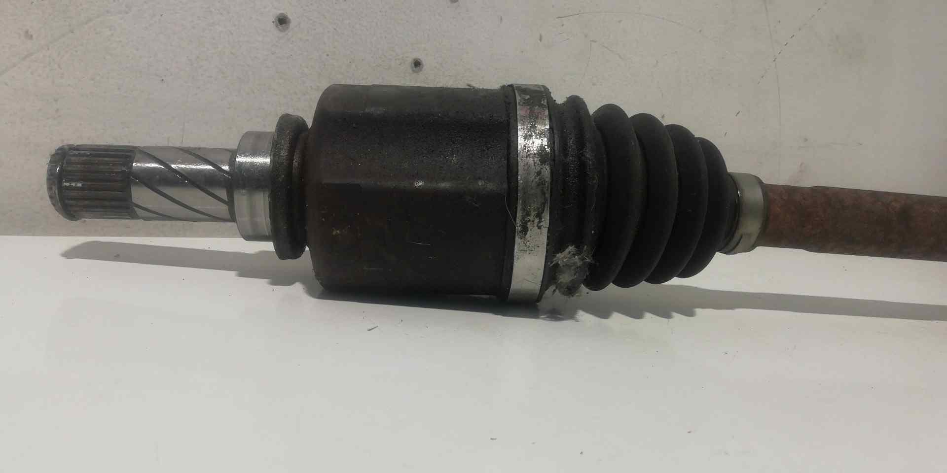 Transmision delantera izquierda RENAULT MEGANE III BERLINA 5 P 3