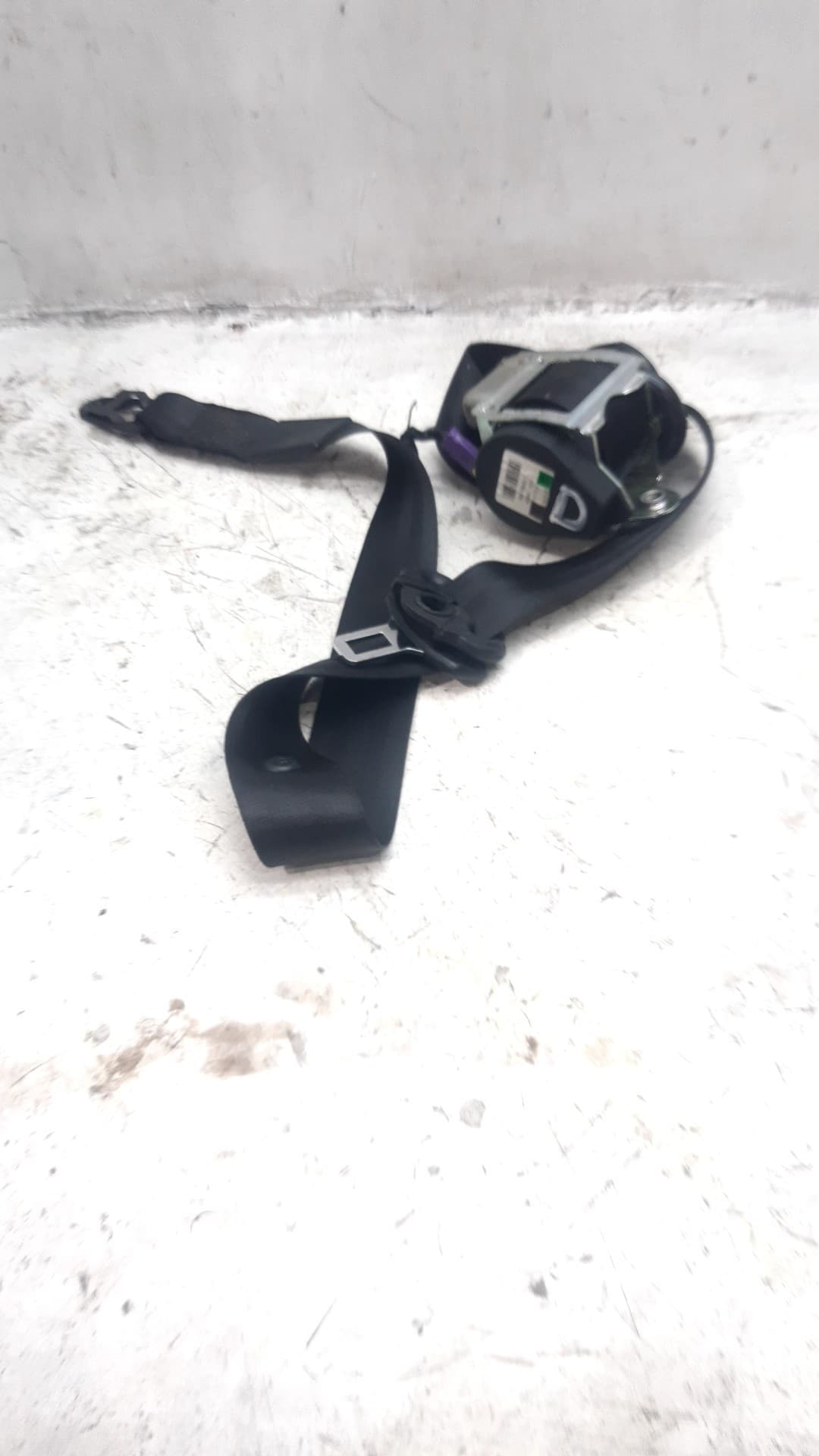 Cinturon seguridad delantero derecho AUDI A4 AVANT (8E)