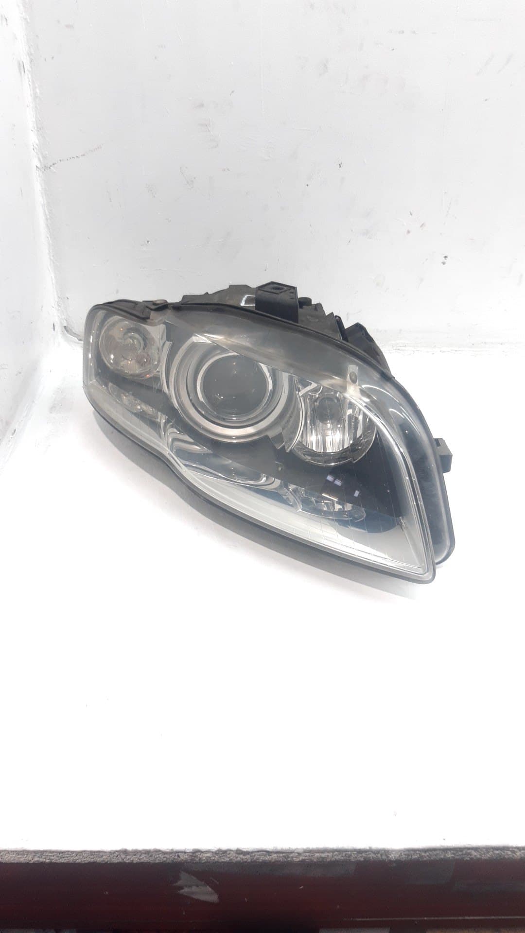 Faro derecho AUDI A4 AVANT (8E)