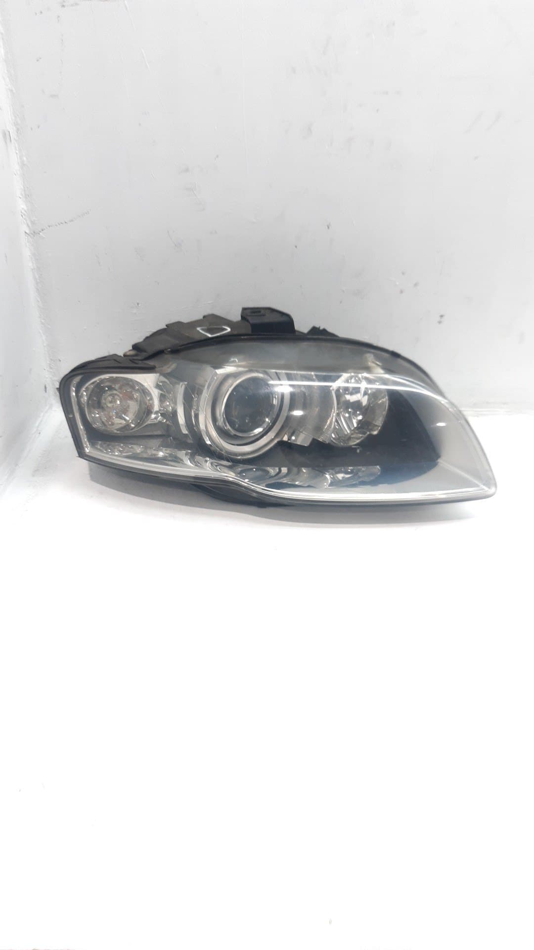 Faro derecho AUDI A4 AVANT (8E) 3