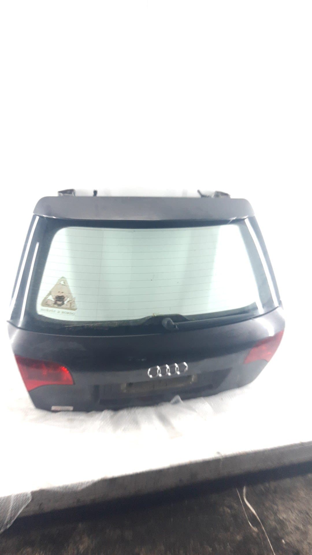 Porton trasero AUDI A4 AVANT (8E)