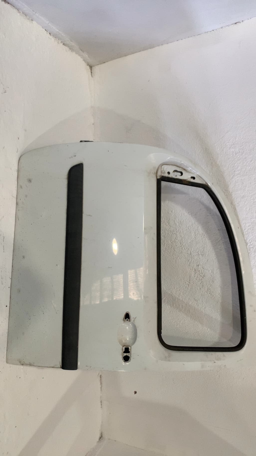 Puerta delantera izquierda RENAULT KANGOO (F/KC0)