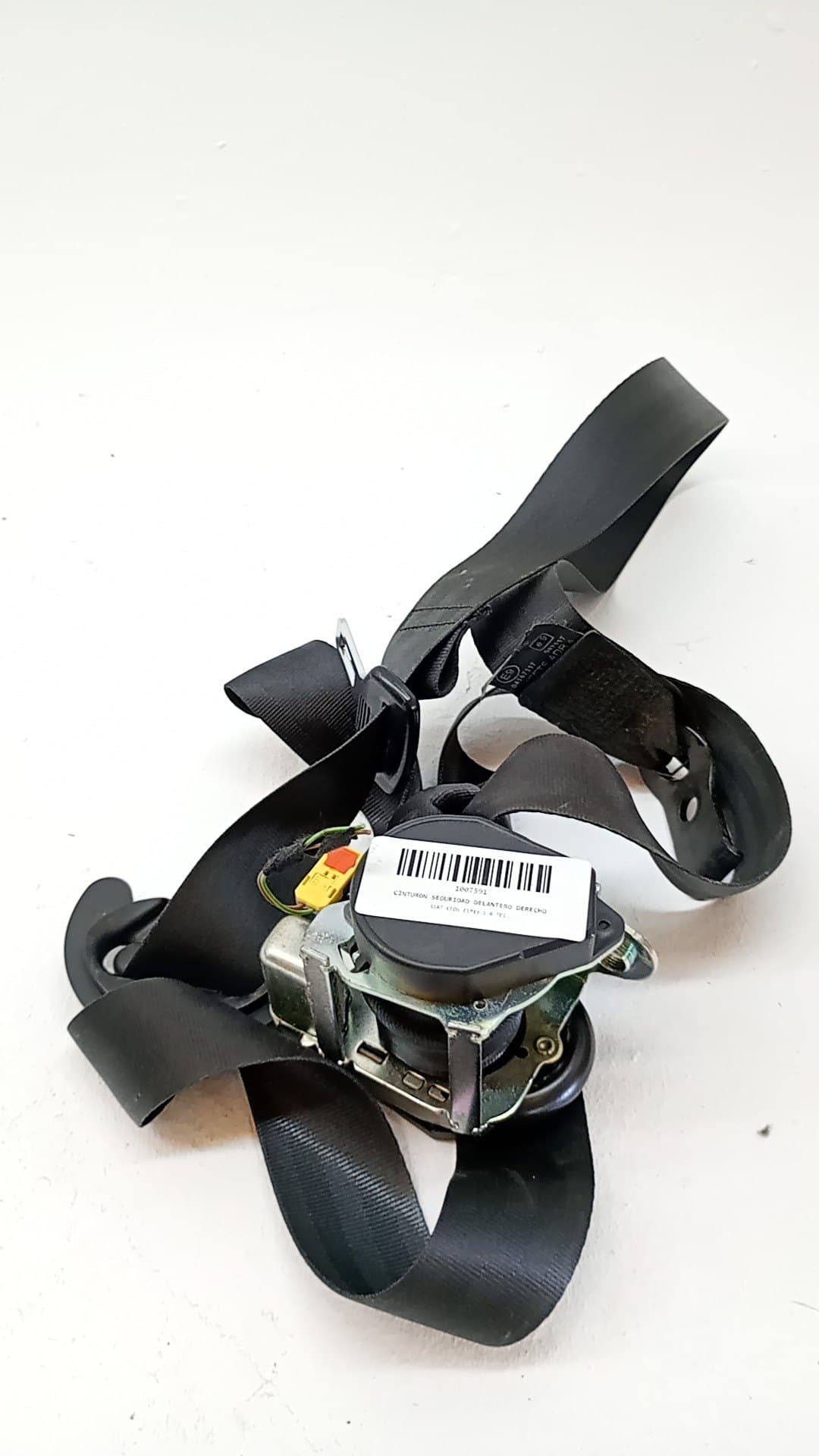 Cinturon seguridad delantero derecho SEAT LEON (1P1)