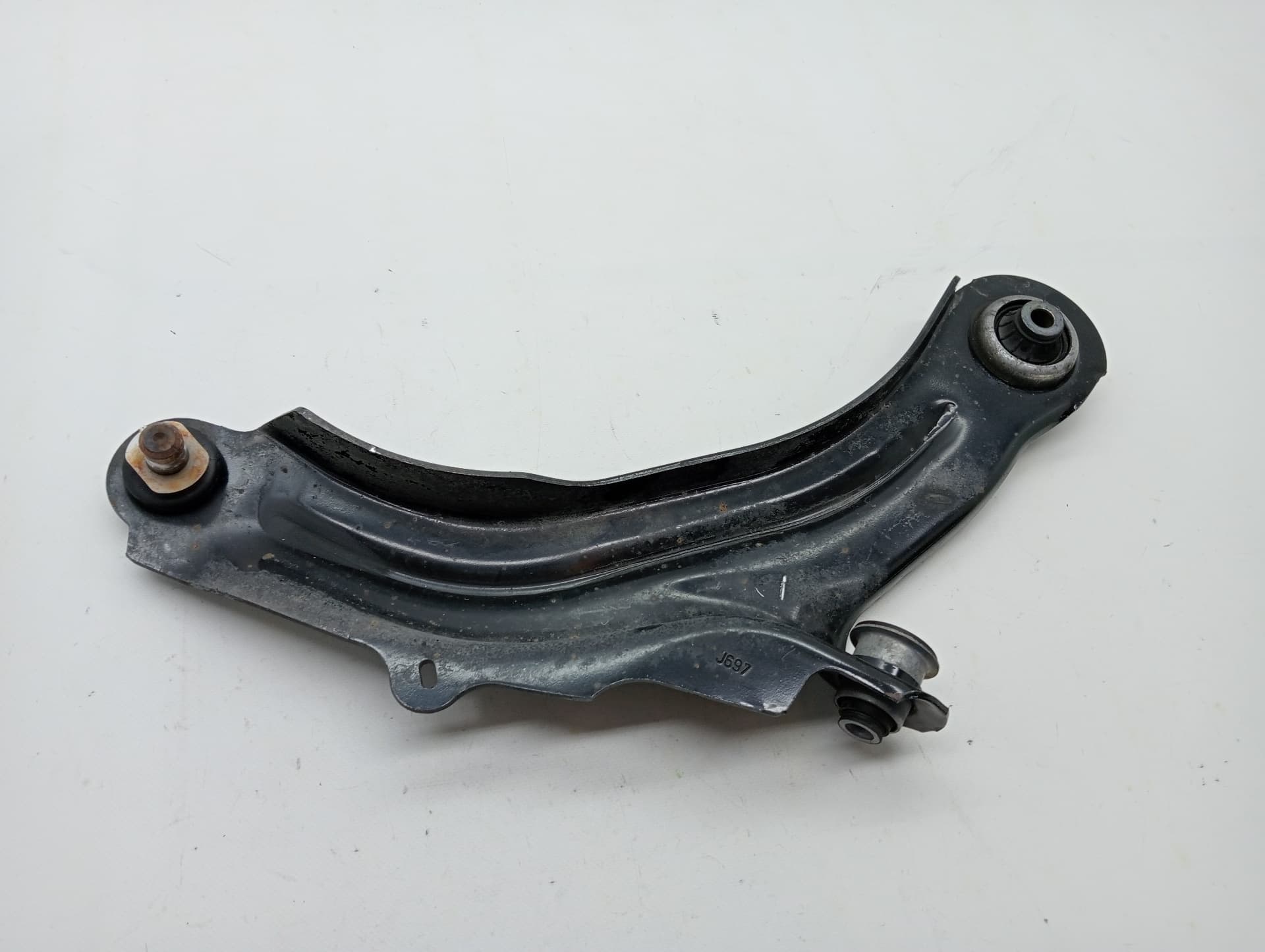 Brazo suspension inferior delantero derecho RENAULT CAPTUR 3