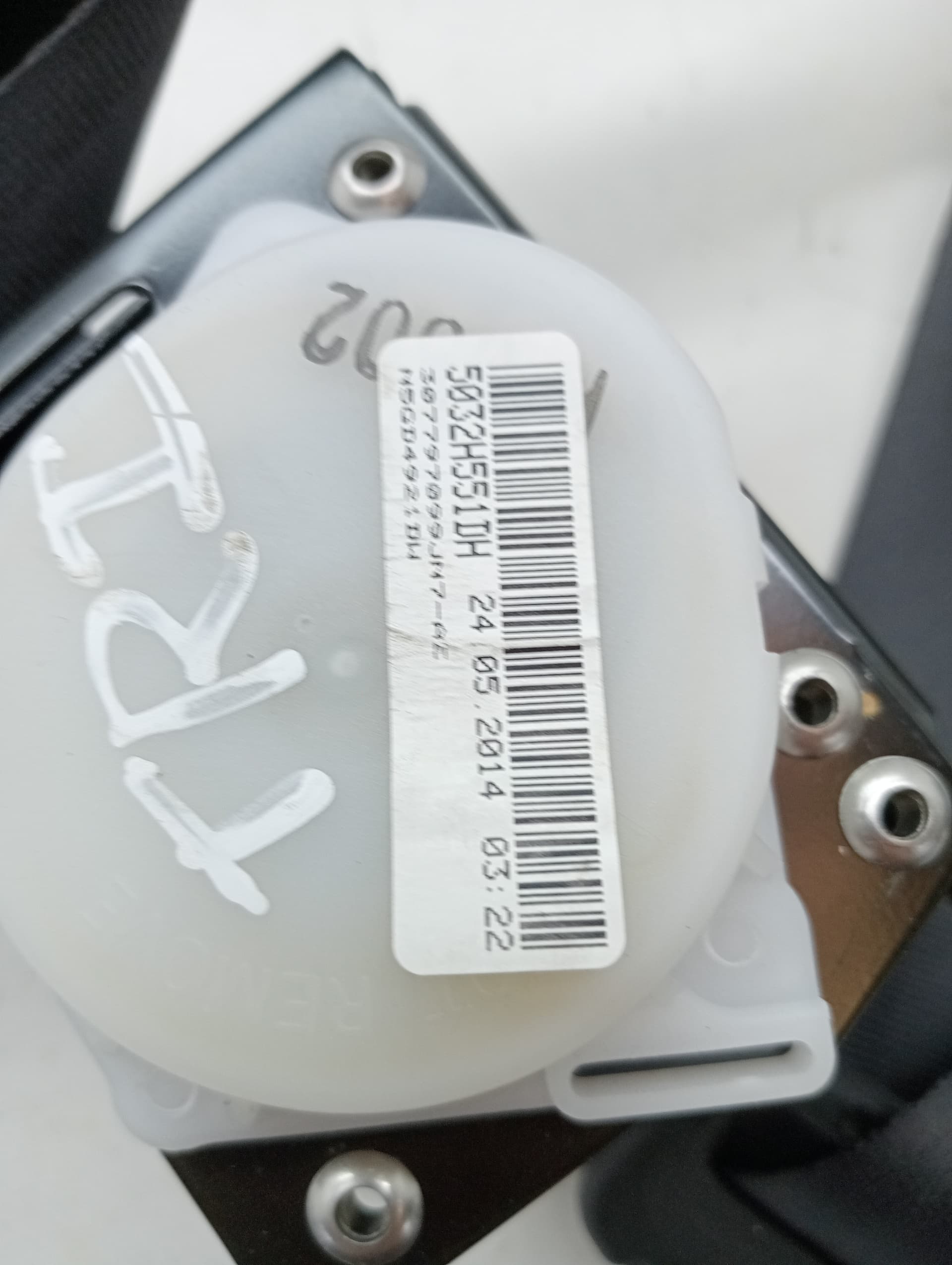 Cinturon seguridad trasero izquierdo RENAULT CAPTUR 3