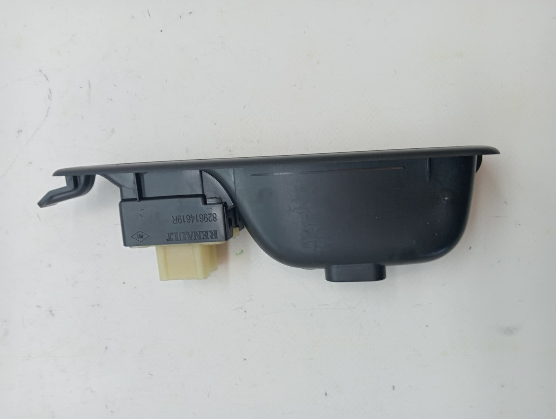 Mando elevalunas trasero derecho RENAULT CAPTUR 2