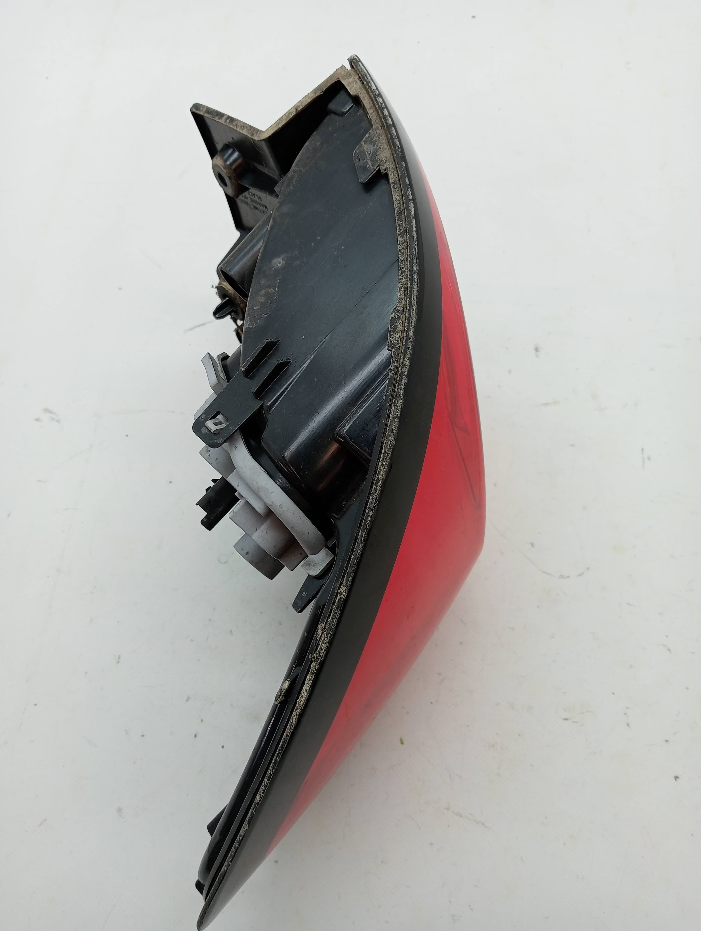 Piloto trasero derecho RENAULT CAPTUR 3