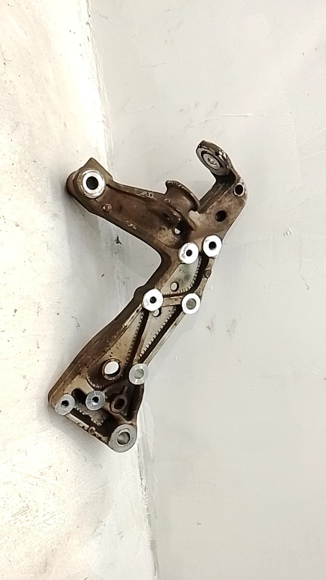 Brazo suspension inferior delantero derecho VOLKSWAGEN GOLF V BERLINA (1K1) 4