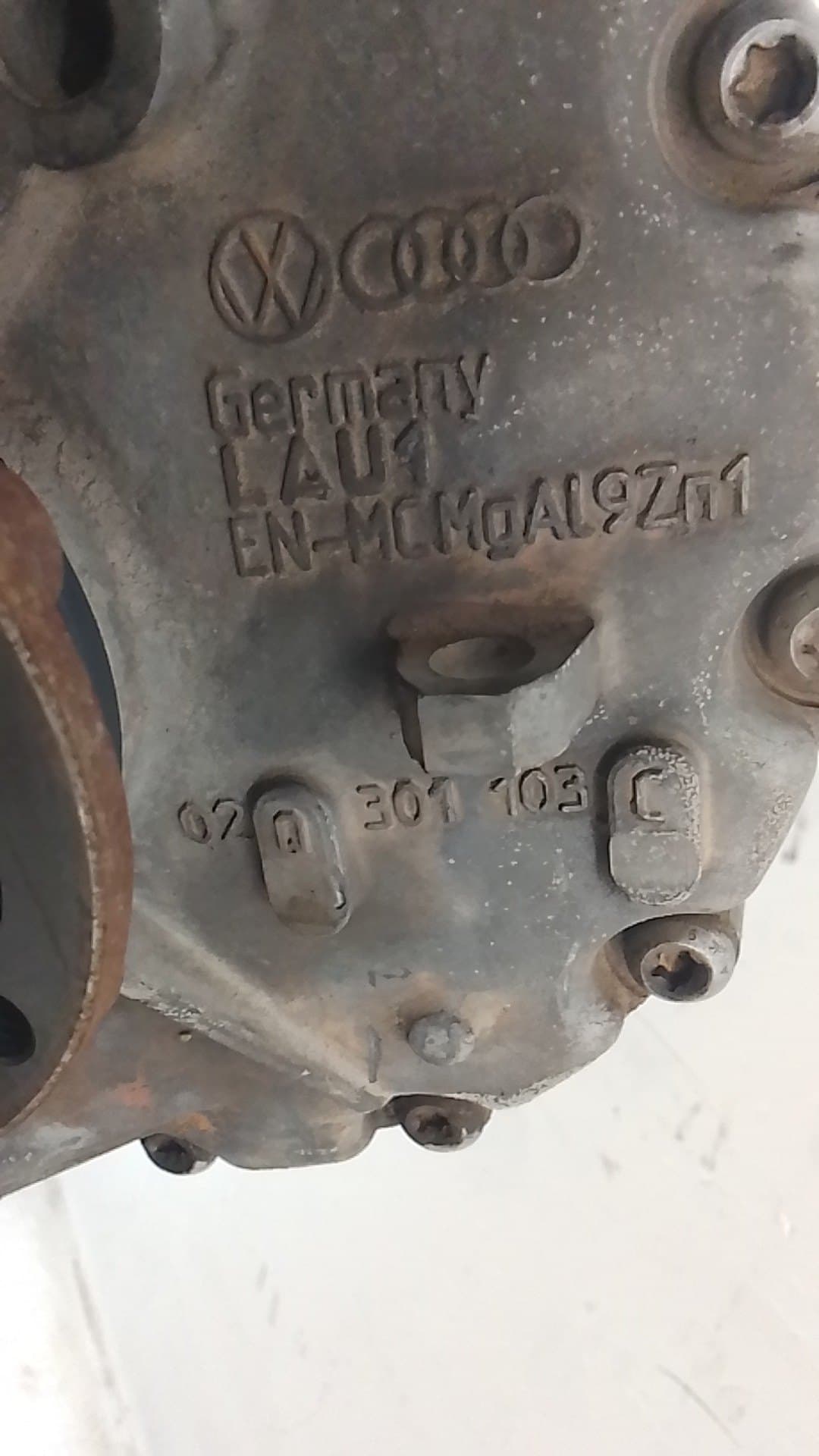 Caja cambios VOLKSWAGEN GOLF V BERLINA (1K1) 2