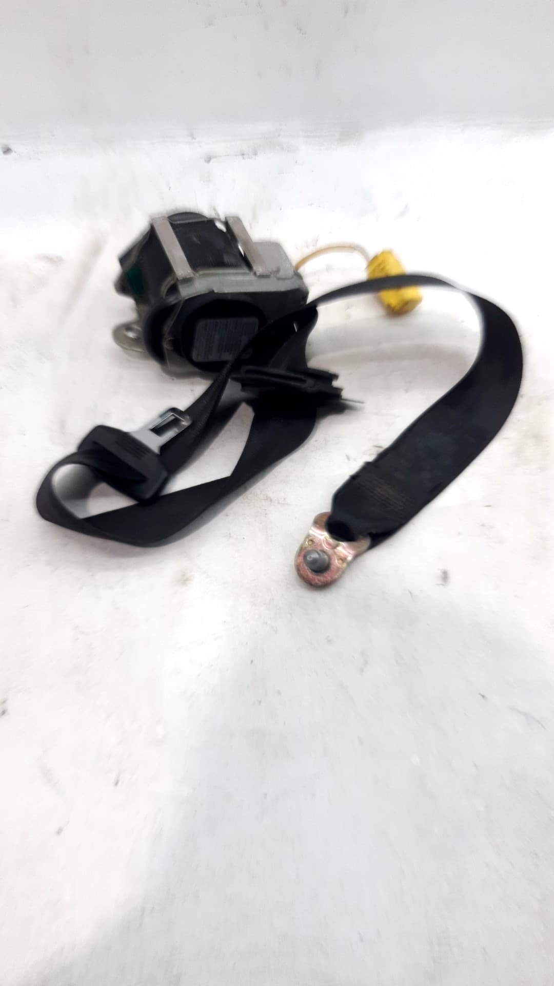Cinturon seguridad delantero izquierdo VOLKSWAGEN GOLF V BERLINA (1K1) 2