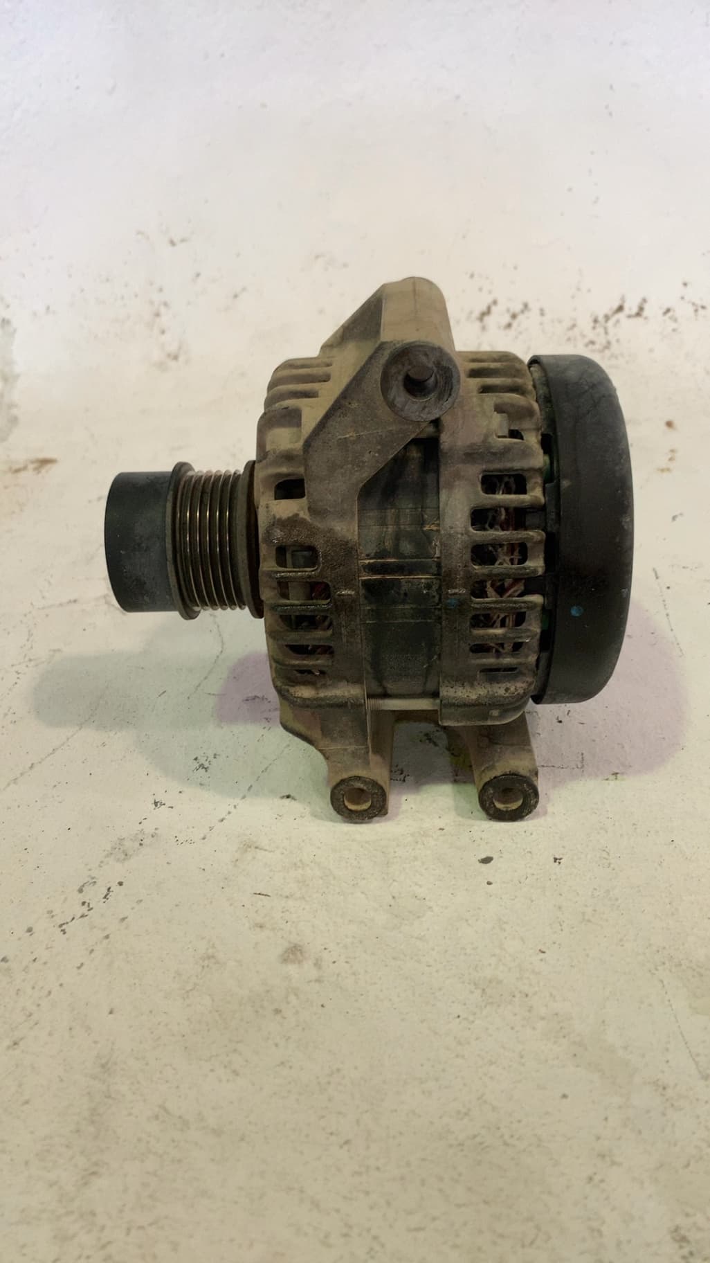 Alternador OPEL CORSA E