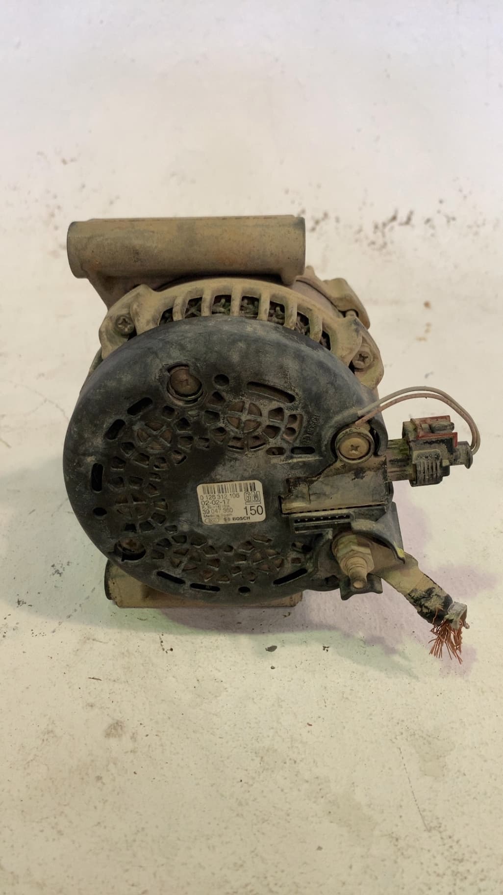 Alternador OPEL CORSA E 3