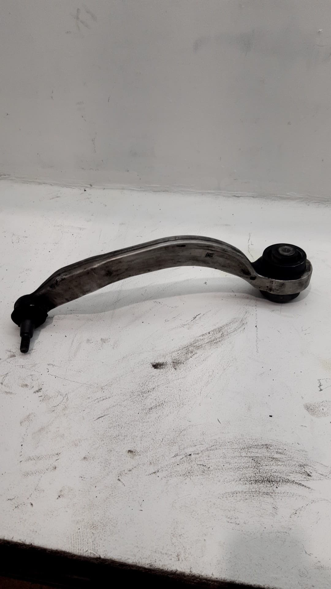 Brazo suspension inferior delantero derecho AUDI A6 AVANT (4B5) 2
