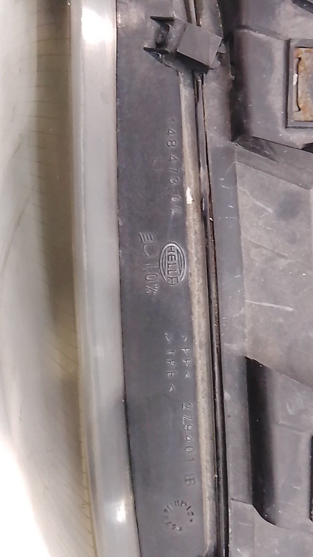 Faro izquierdo AUDI A6 AVANT (4B5) 2