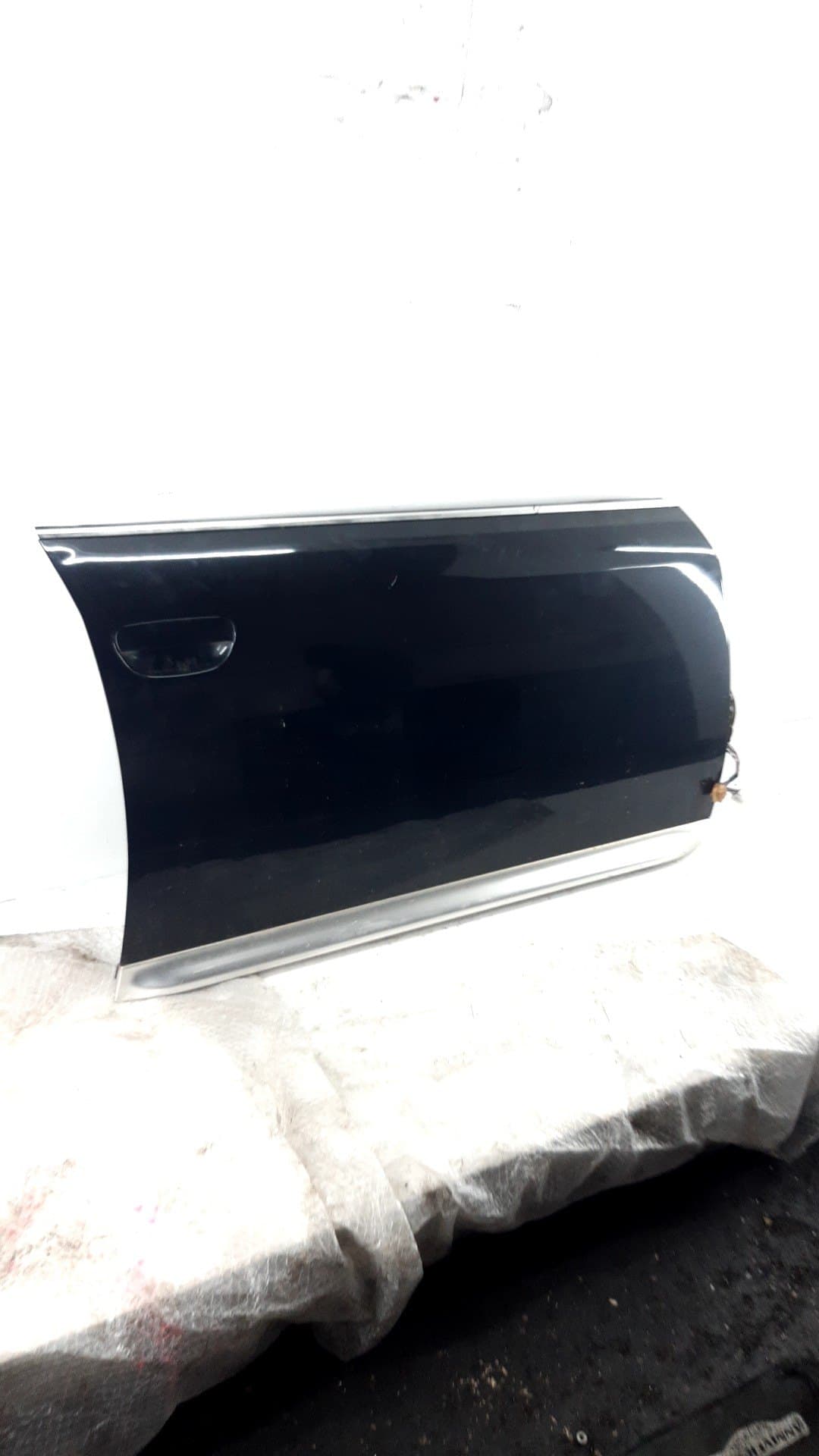 Puerta delantera derecha AUDI A6 AVANT (4B5)