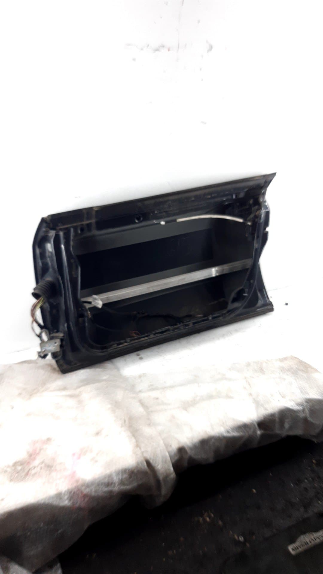 Puerta delantera derecha AUDI A6 AVANT (4B5) 2