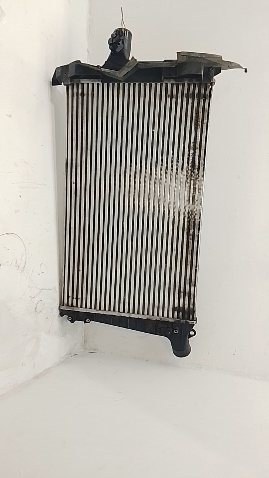 Intercooler AUDI A6 AVANT (4B5)