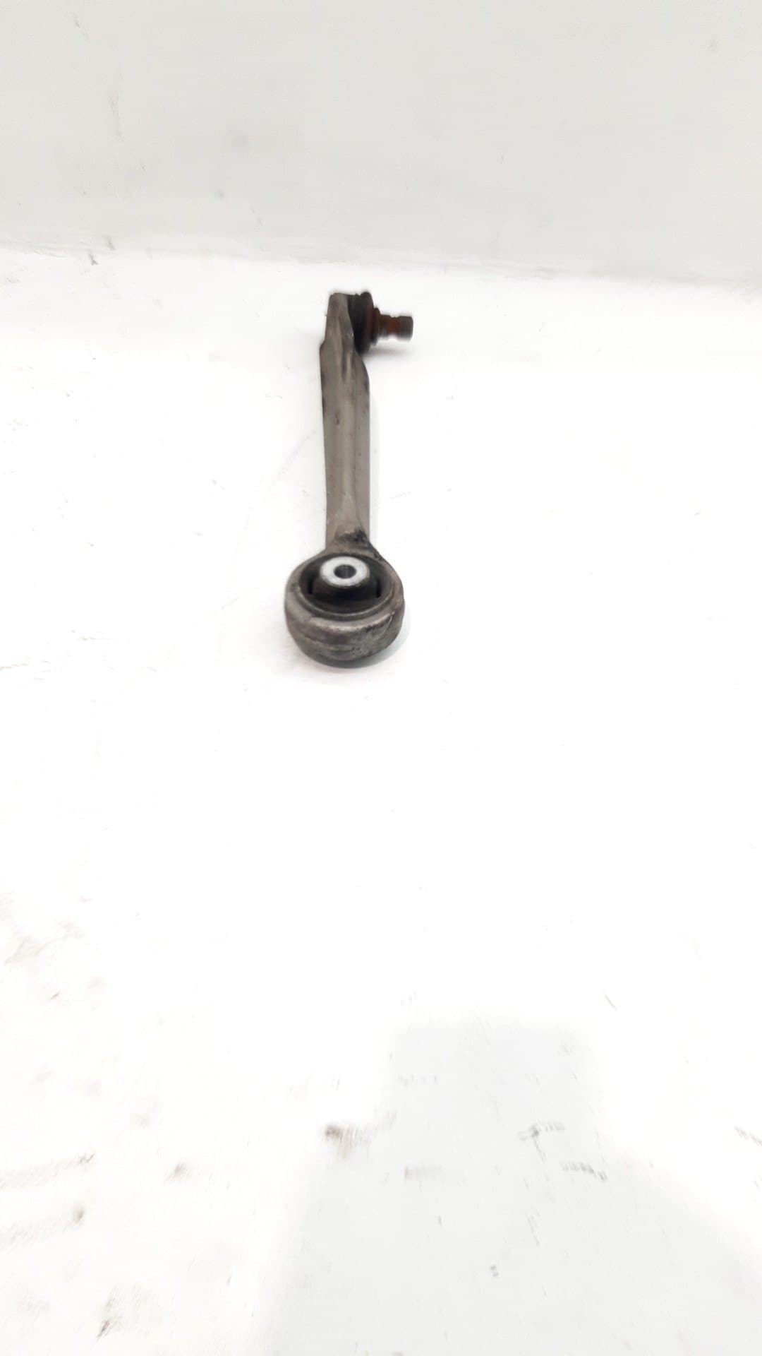 Brazo suspension inferior delantero izquierdo AUDI A6 AVANT (4B5) 2