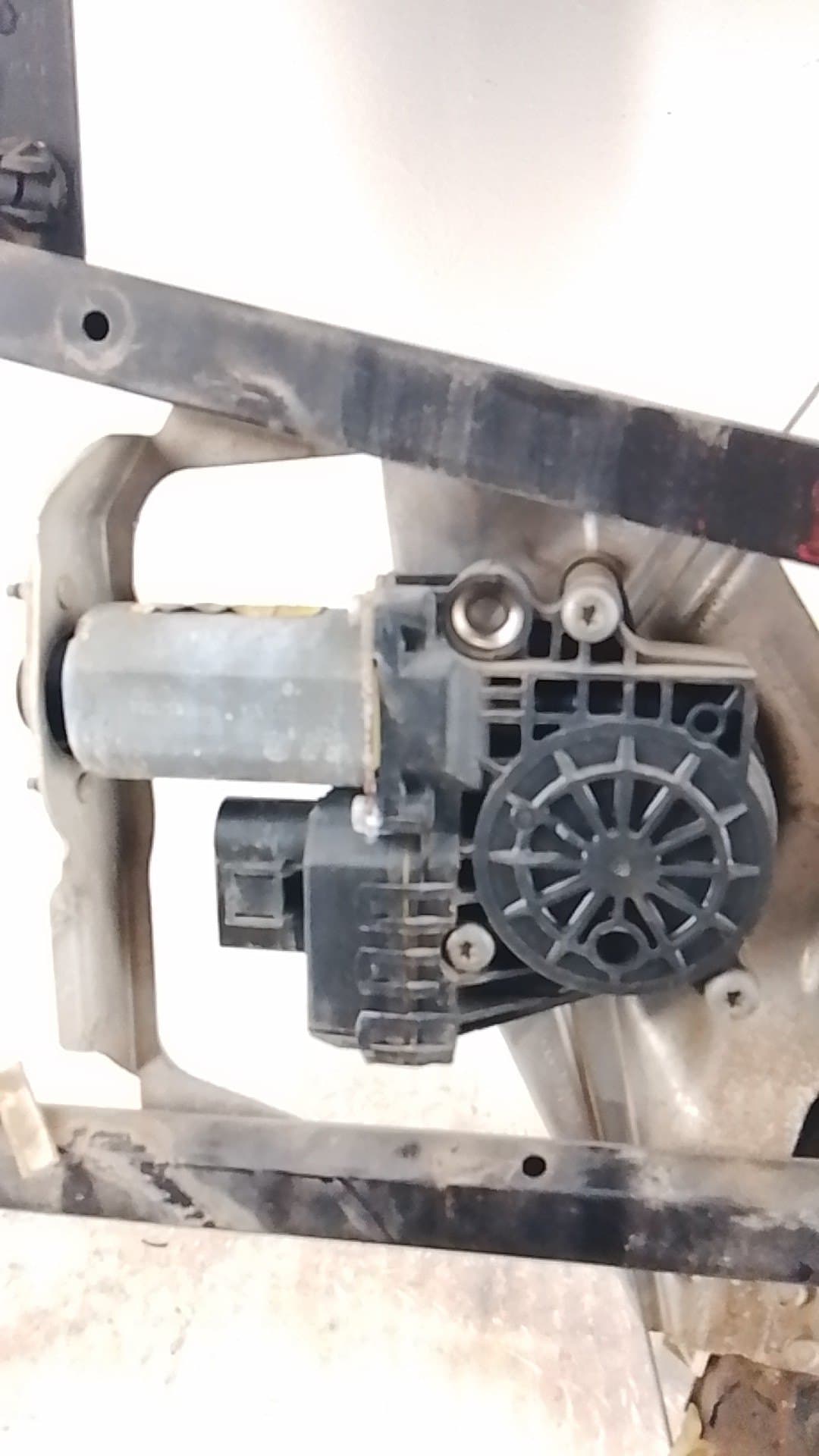 Elevalunas trasero derecho AUDI A6 AVANT (4B5) 2