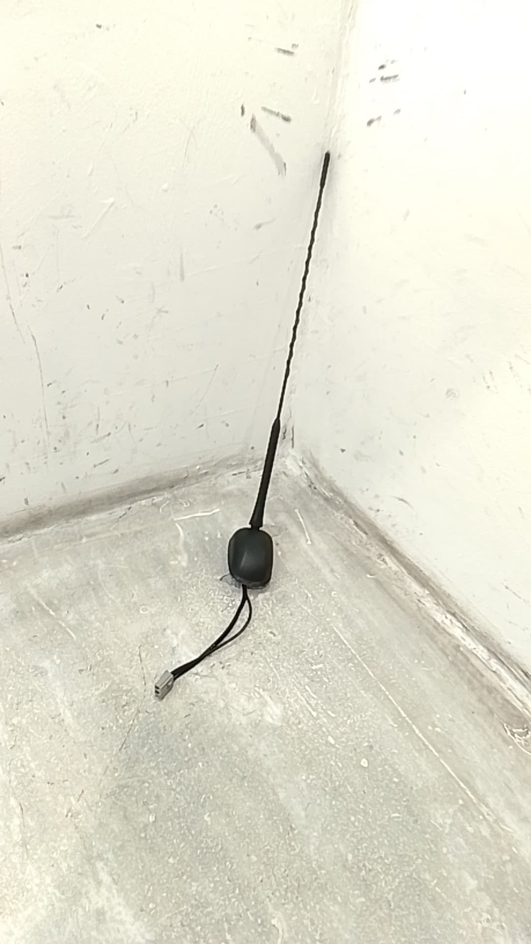 Antena SUZUKI VITARA