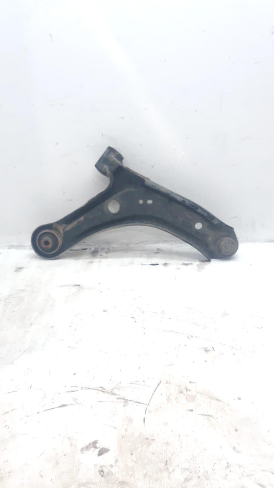 Brazo suspension inferior delantero izquierdo SUZUKI VITARA 2