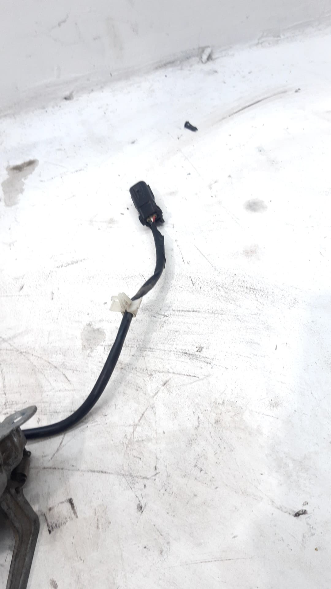 Cerradura capot SUZUKI VITARA 2