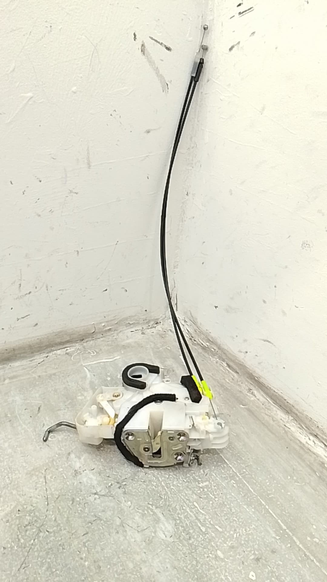Cerradura puerta delantera izquierda SUZUKI VITARA 2