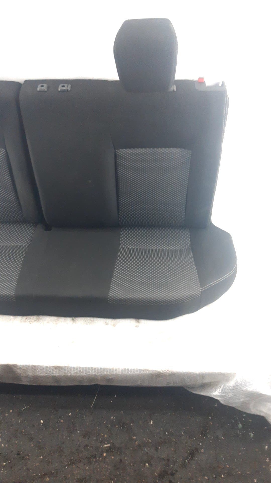 Cerradura asientos traseros SUZUKI VITARA 4