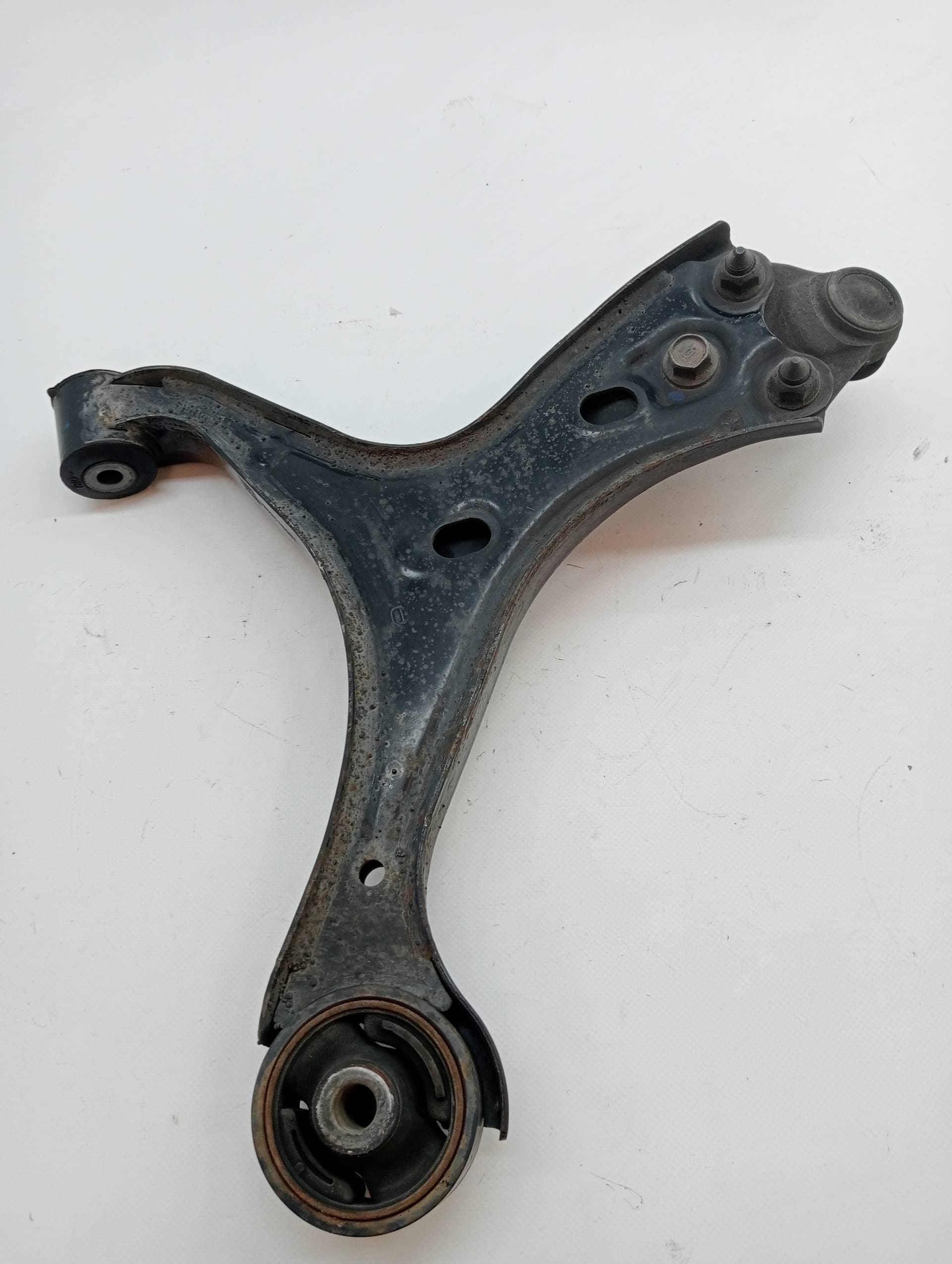 Brazo suspension inferior delantero derecho HONDA CIVIC TOURER (FK) 2