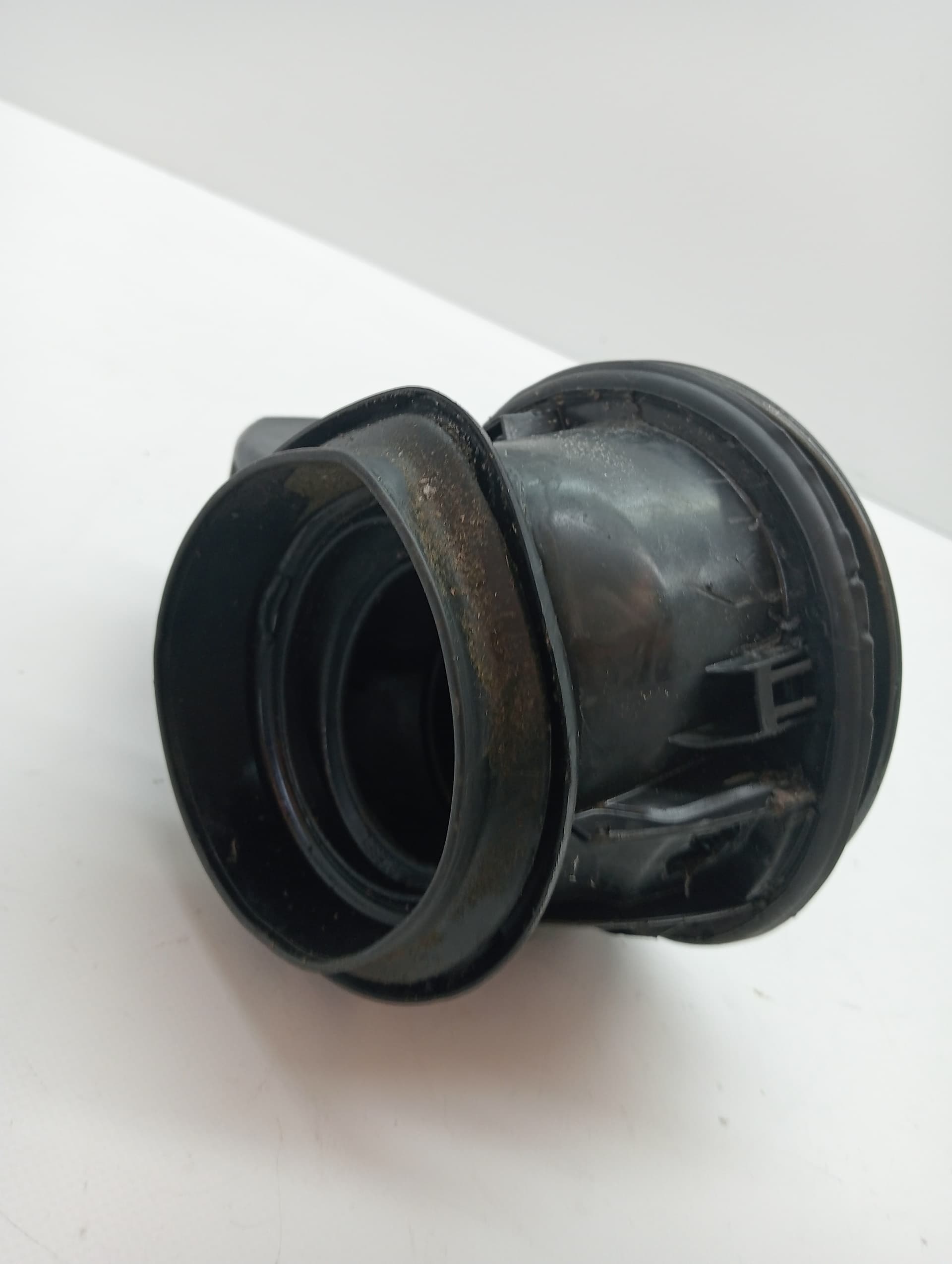 Tapa exterior combustible HONDA CIVIC TOURER (FK) 3