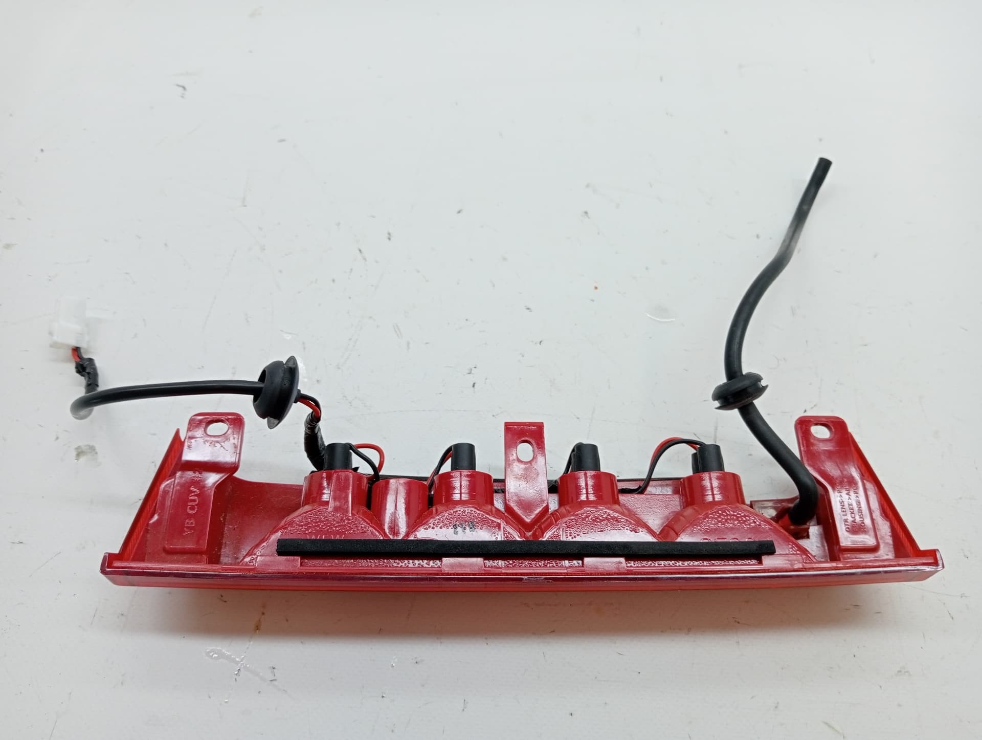 Luz central de freno KIA STONIC 2