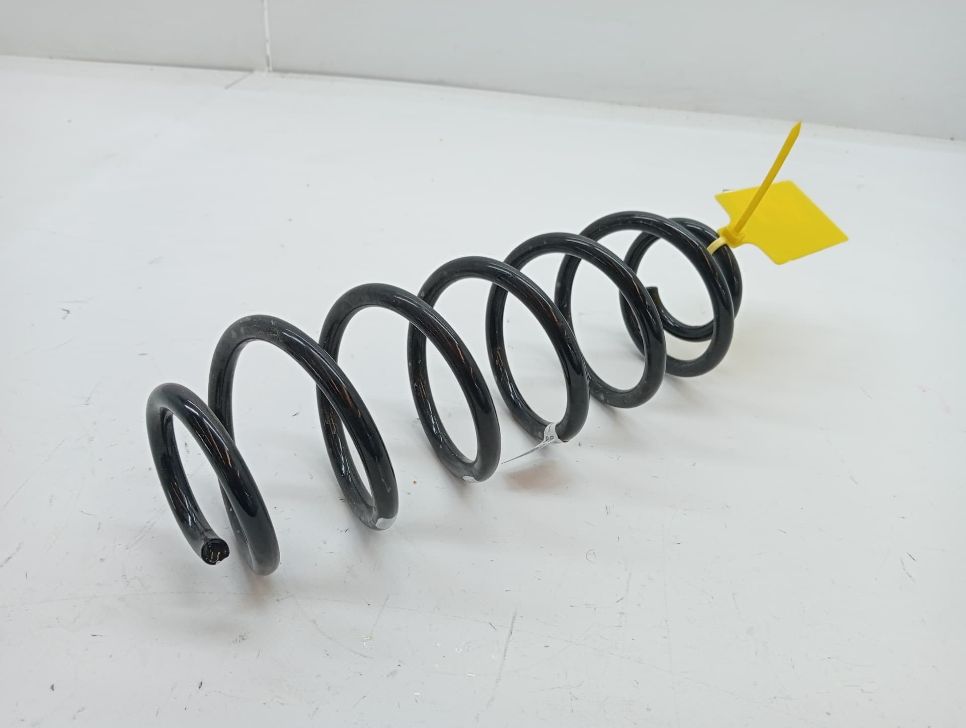 Muelle amortiguacion KIA STONIC 2