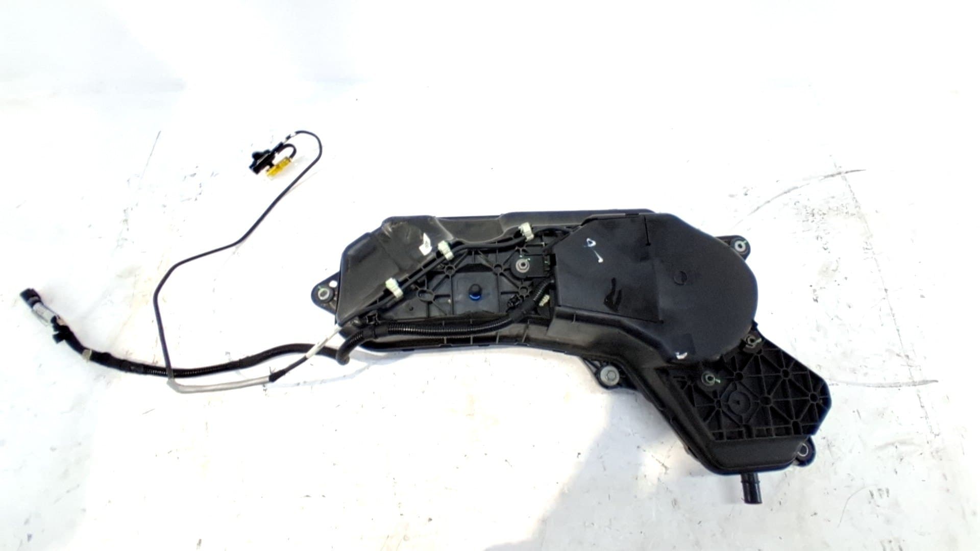 Deposito adblue RENAULT TALISMAN 3