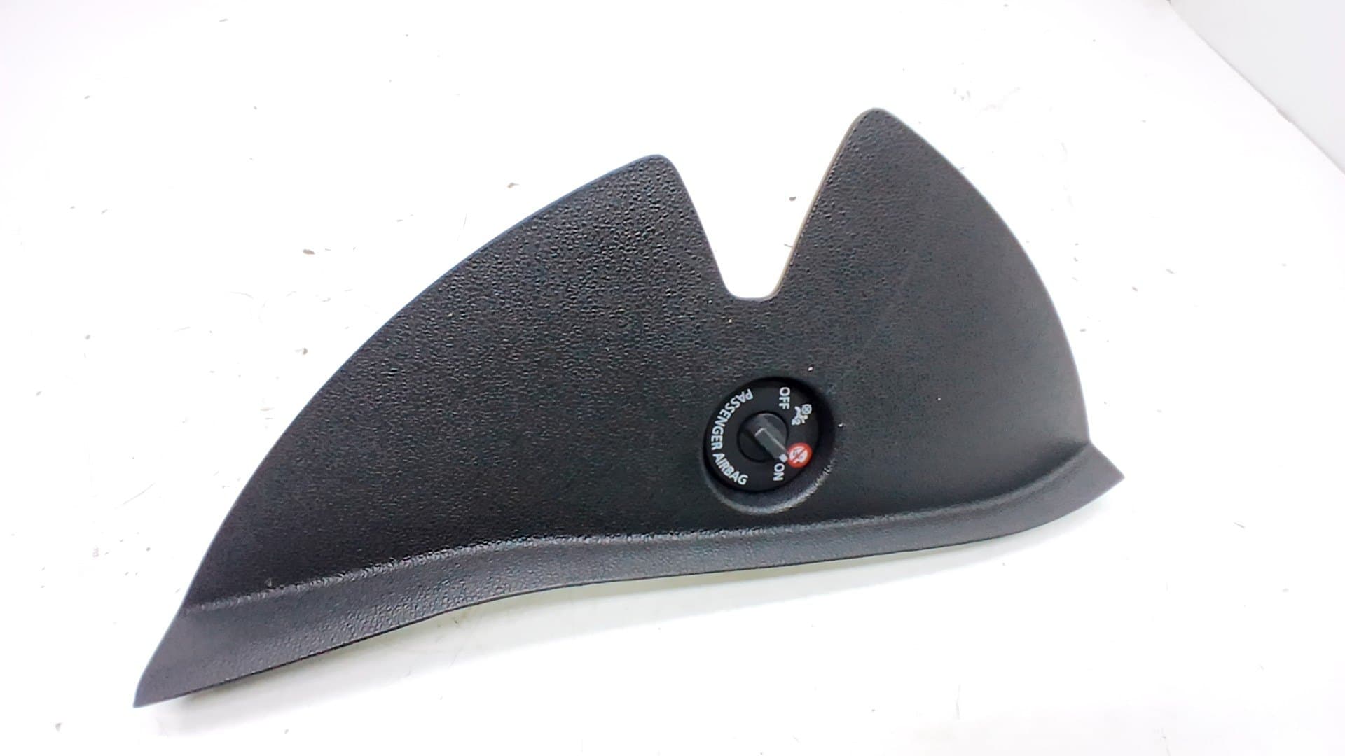Recambio RENAULT TALISMAN ref. 689200282R 3