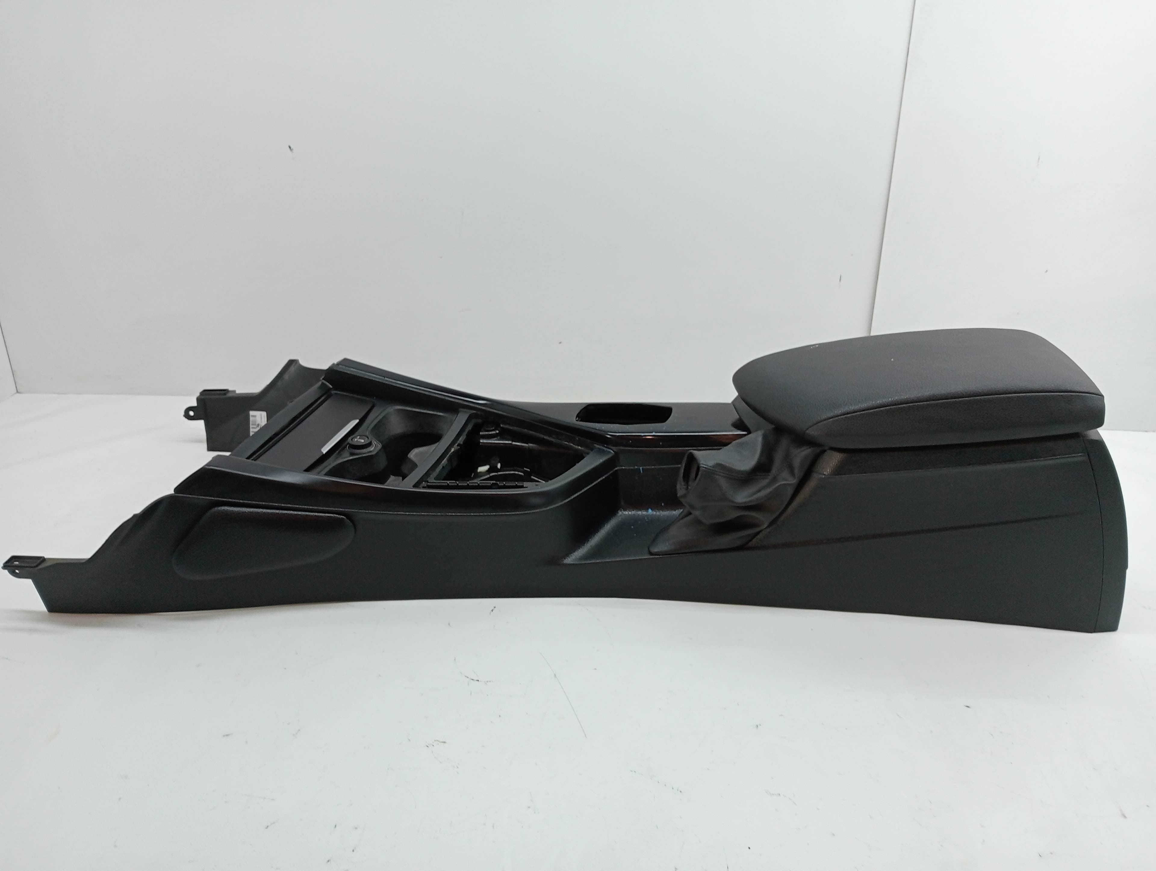Consola central BMW SERIE 1 LIM