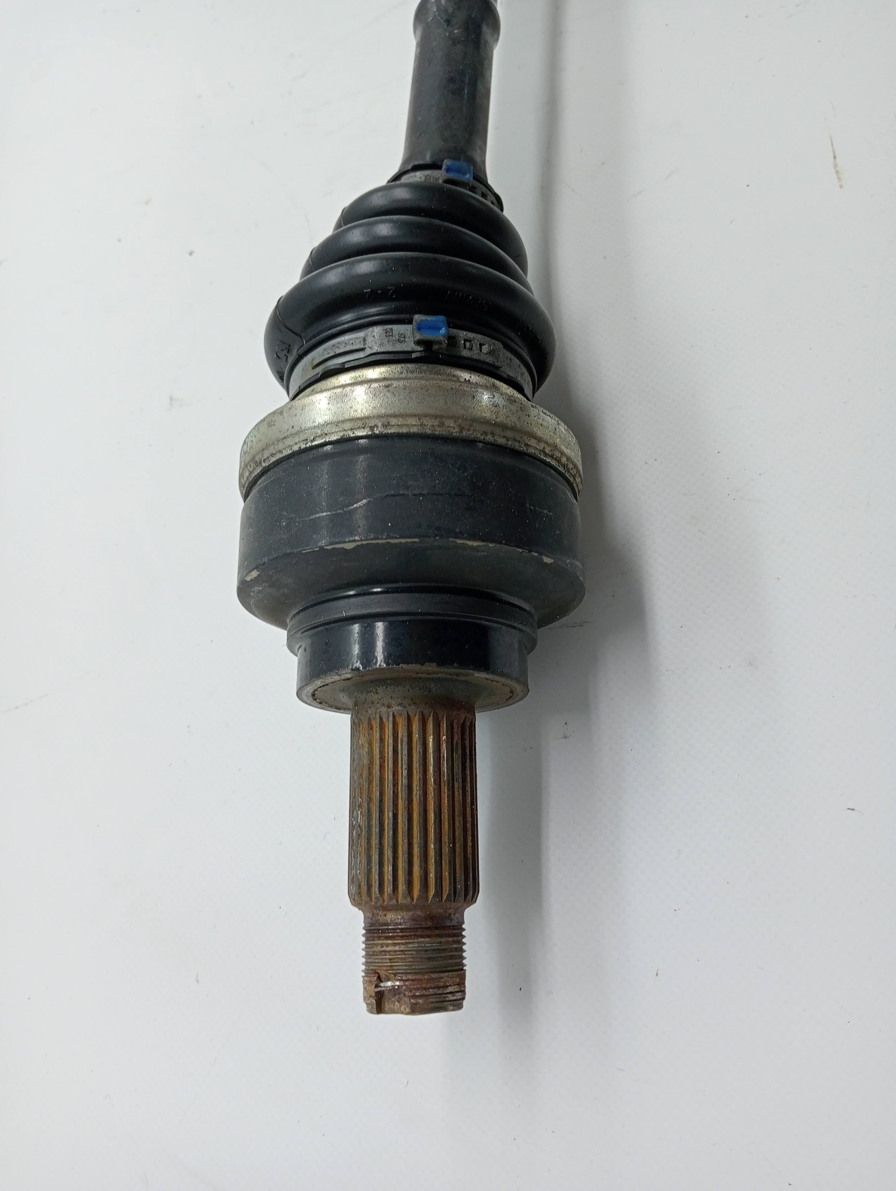 Transmision trasera izquierda BMW SERIE 1 LIM 3