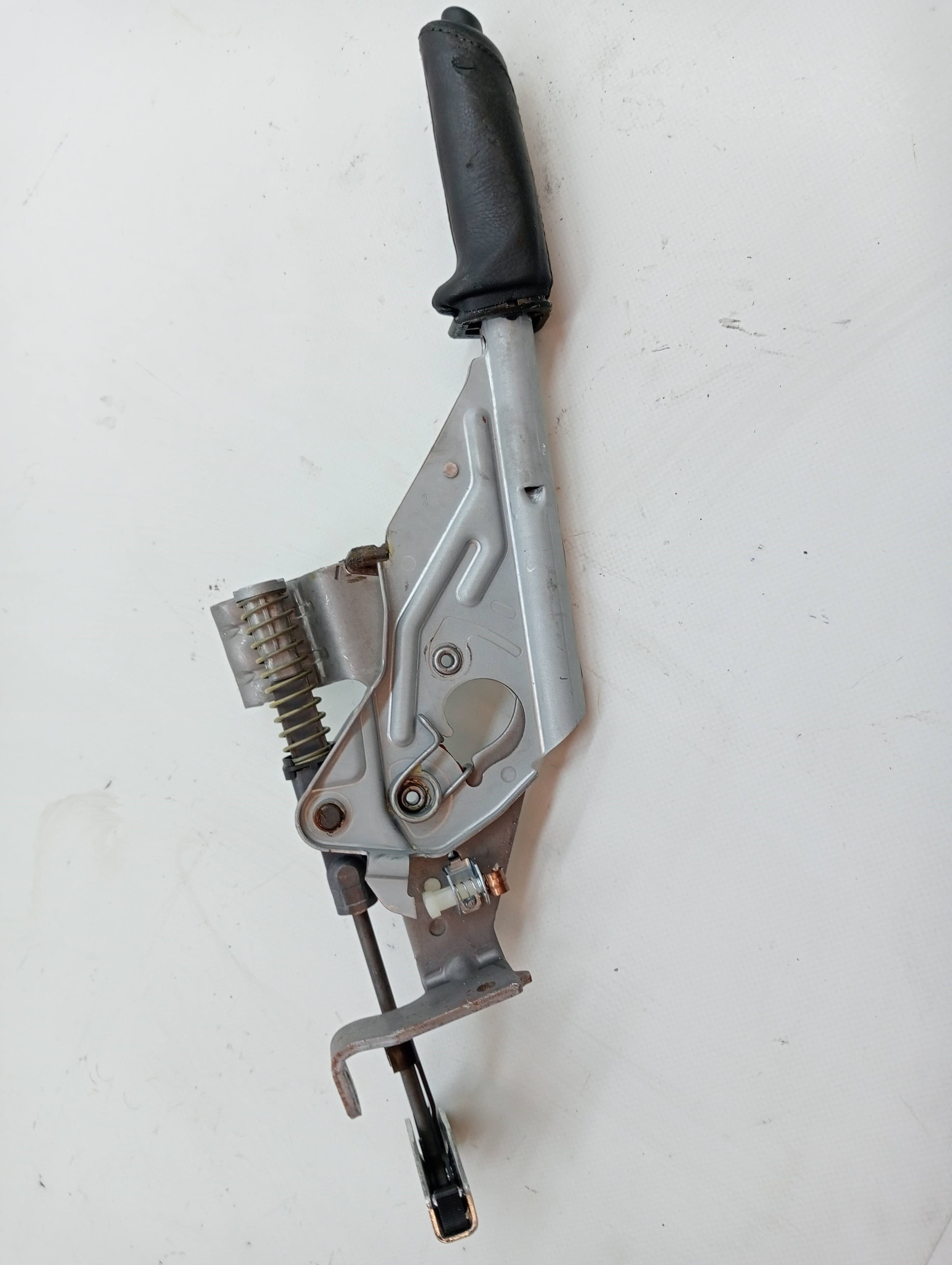 Palanca freno de mano BMW SERIE 1 LIM 2