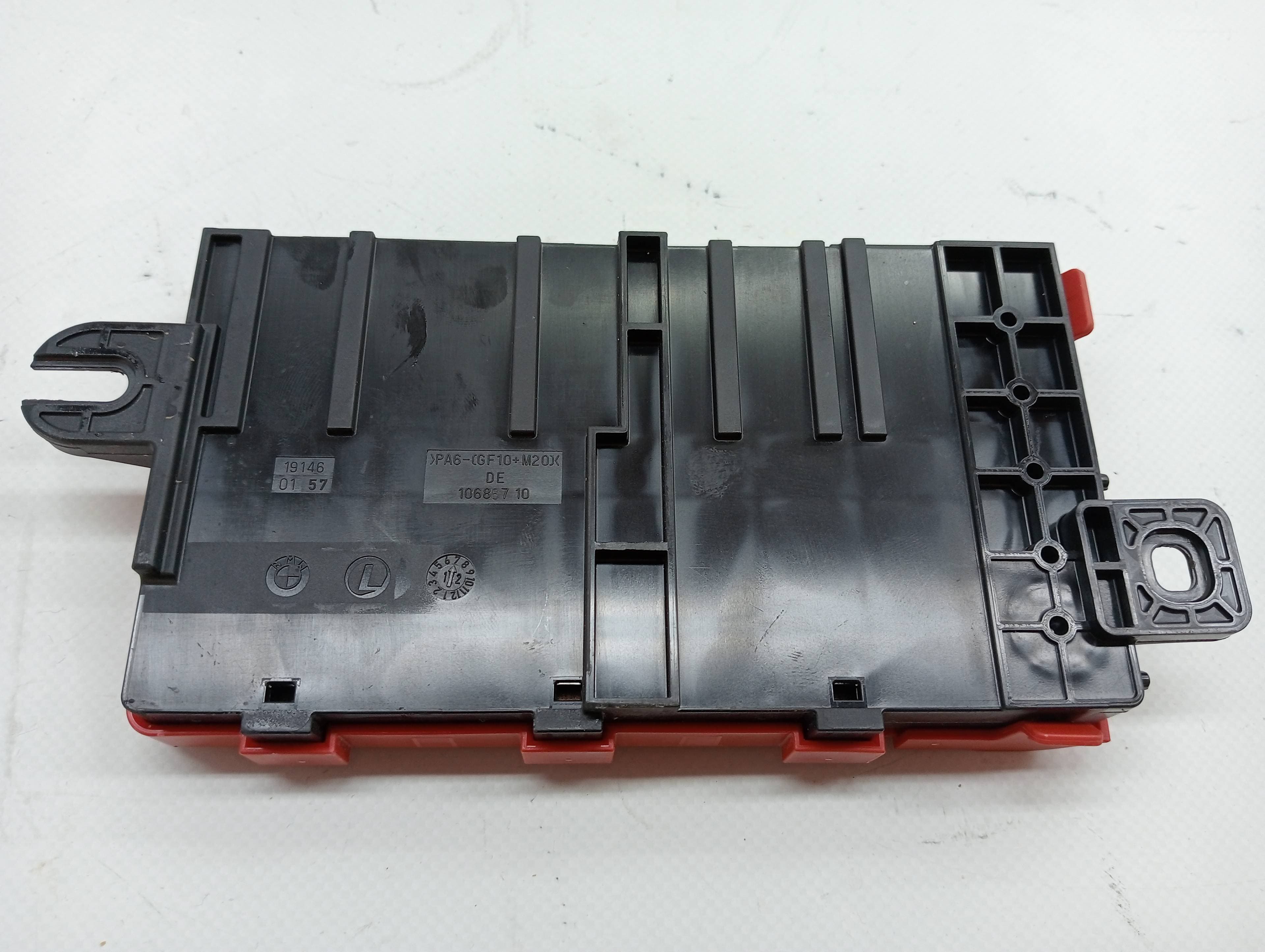Caja reles / fusibles BMW SERIE 1 LIM 2