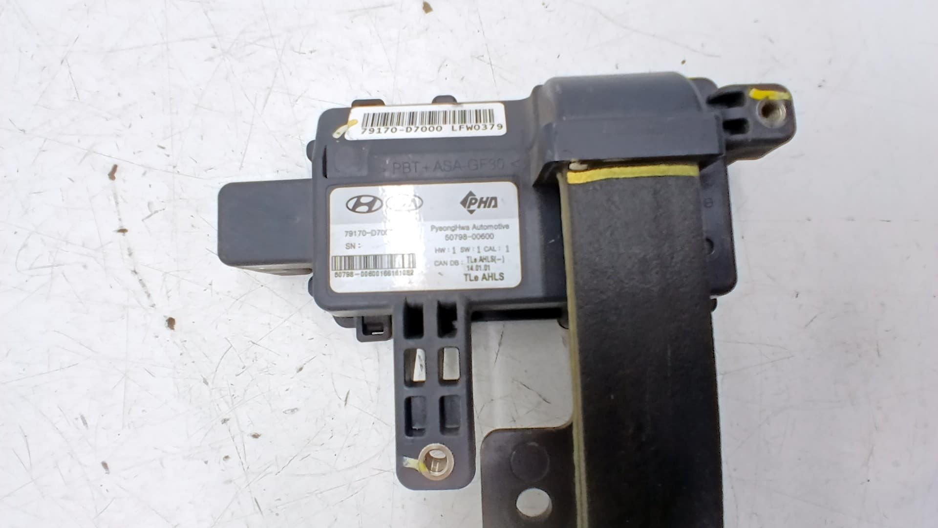 Recambio HYUNDAI TUCSON ref. 79170D7000 4