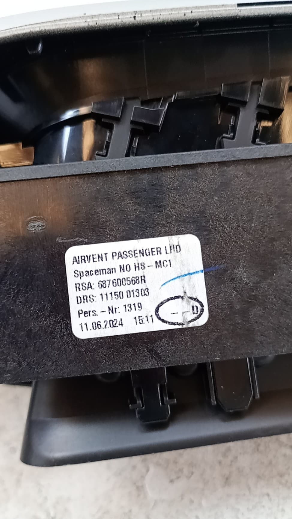 Recambio RENAULT CAPTUR II ref. 687600568R 2