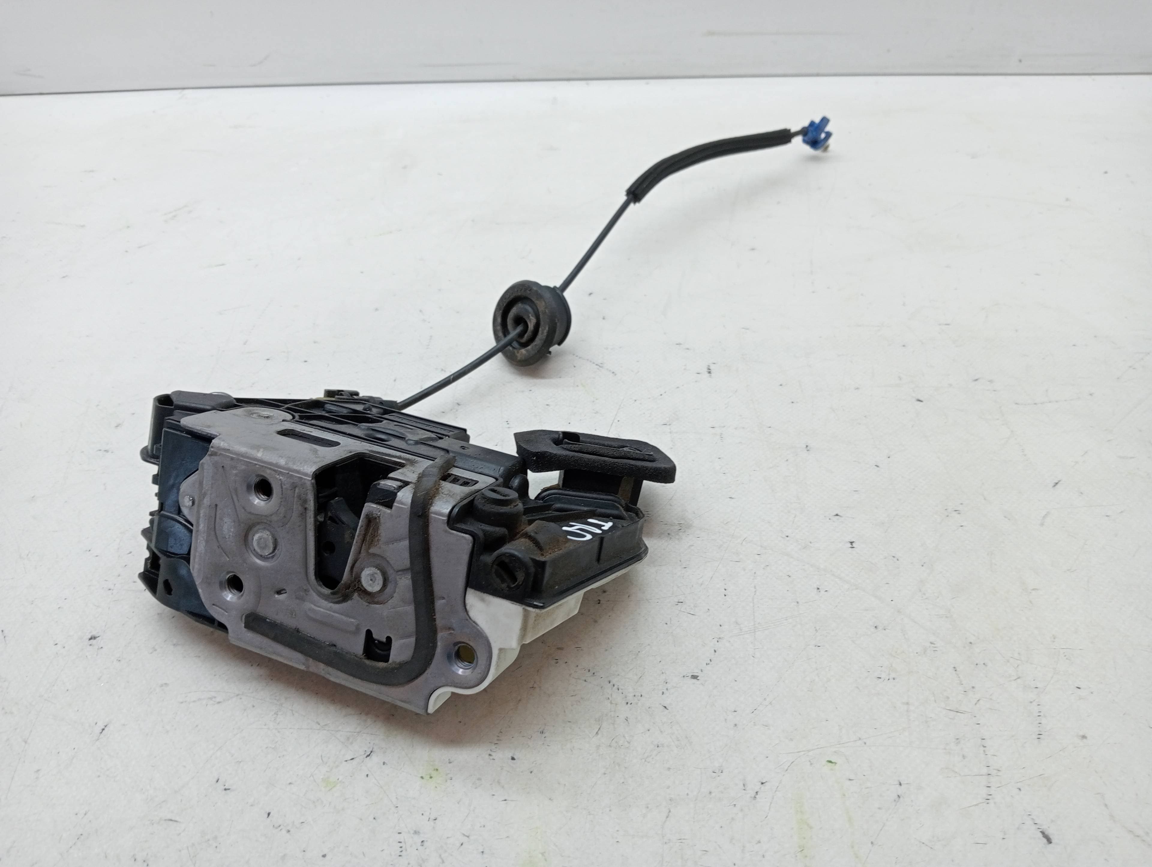 Cerradura puerta trasera derecha SEAT LEON (5F1) 3